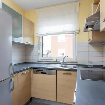 Appartamento With A Parking Space - 19628 *